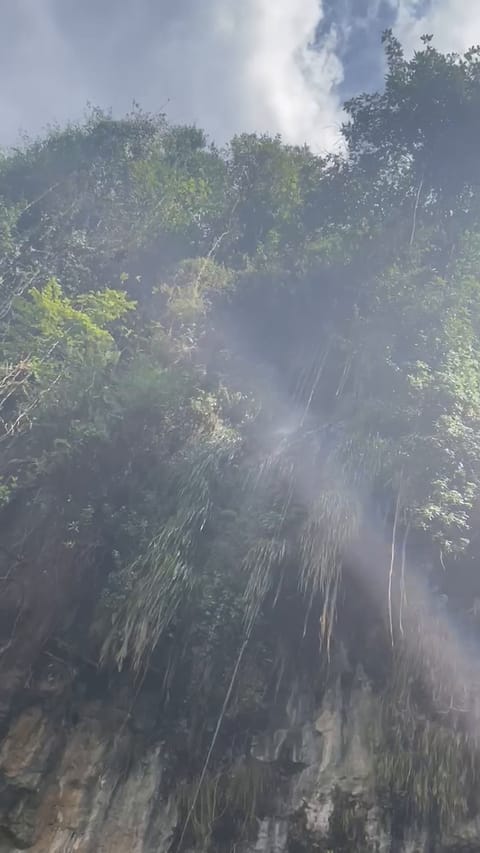 A single drop off the basalt cliff at Sipi